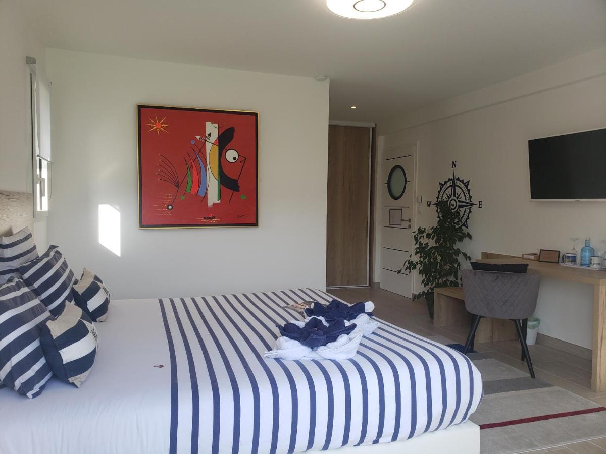 Mon Petit Coin De Bretagne Bed & Breakfast Riantec ภายนอก รูปภาพ