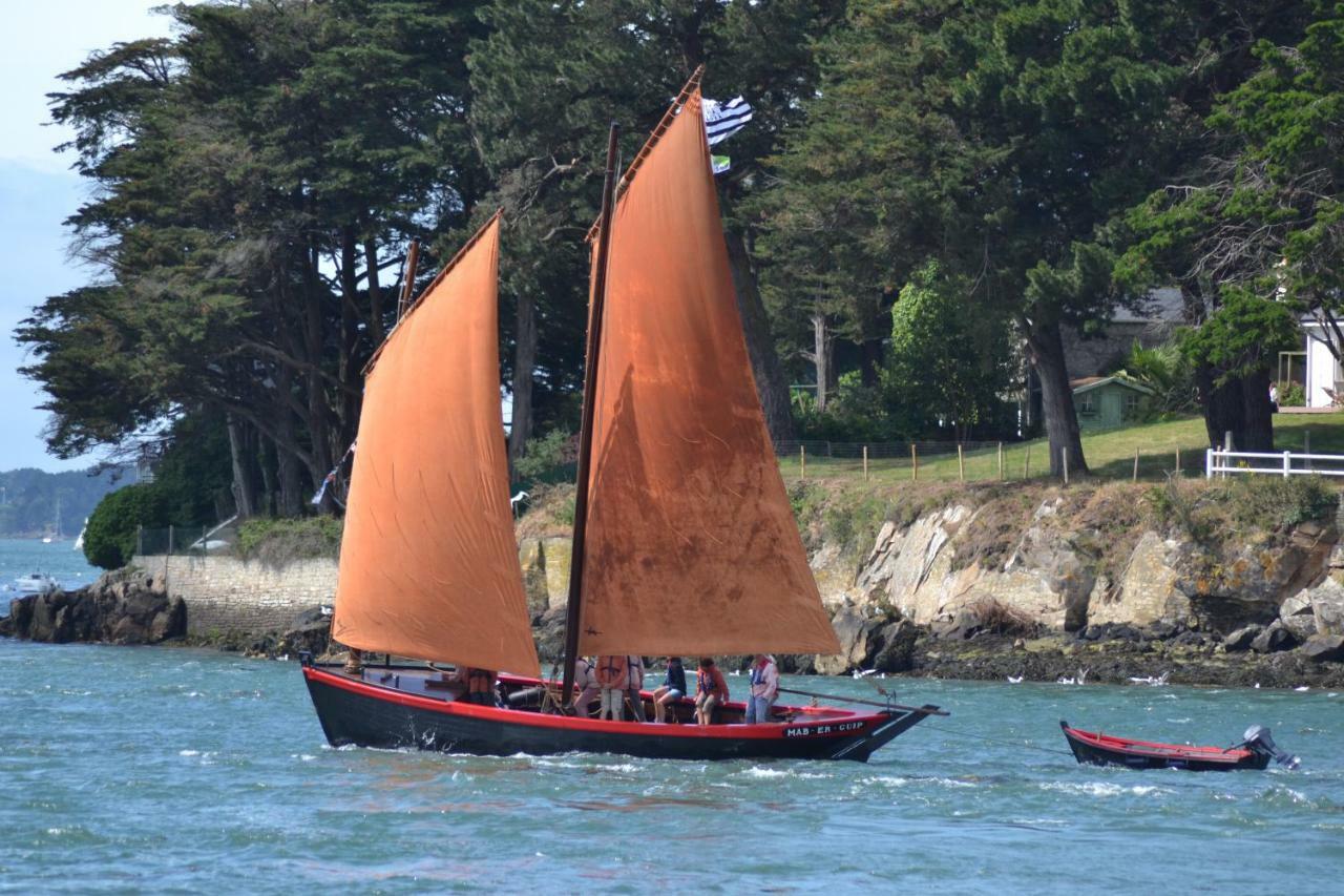 Mon Petit Coin De Bretagne Bed & Breakfast Riantec ภายนอก รูปภาพ